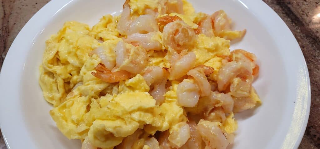 Scrambled Eggs with Shrimp