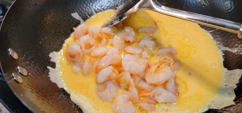 Scrambled Eggs with Shrimp