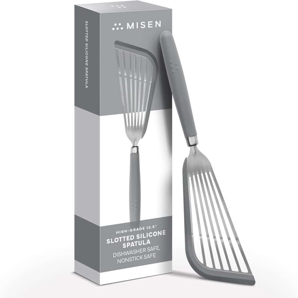Titanium Pan Review: First Time Using a Titanium Pan to Cook Chicken Burgers 4 Misen Silicone Spatula